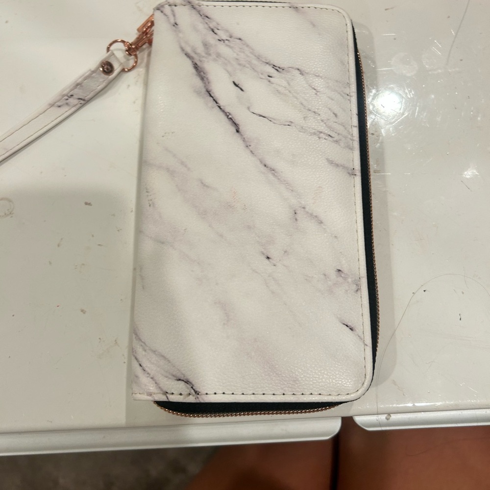 marble wallet
